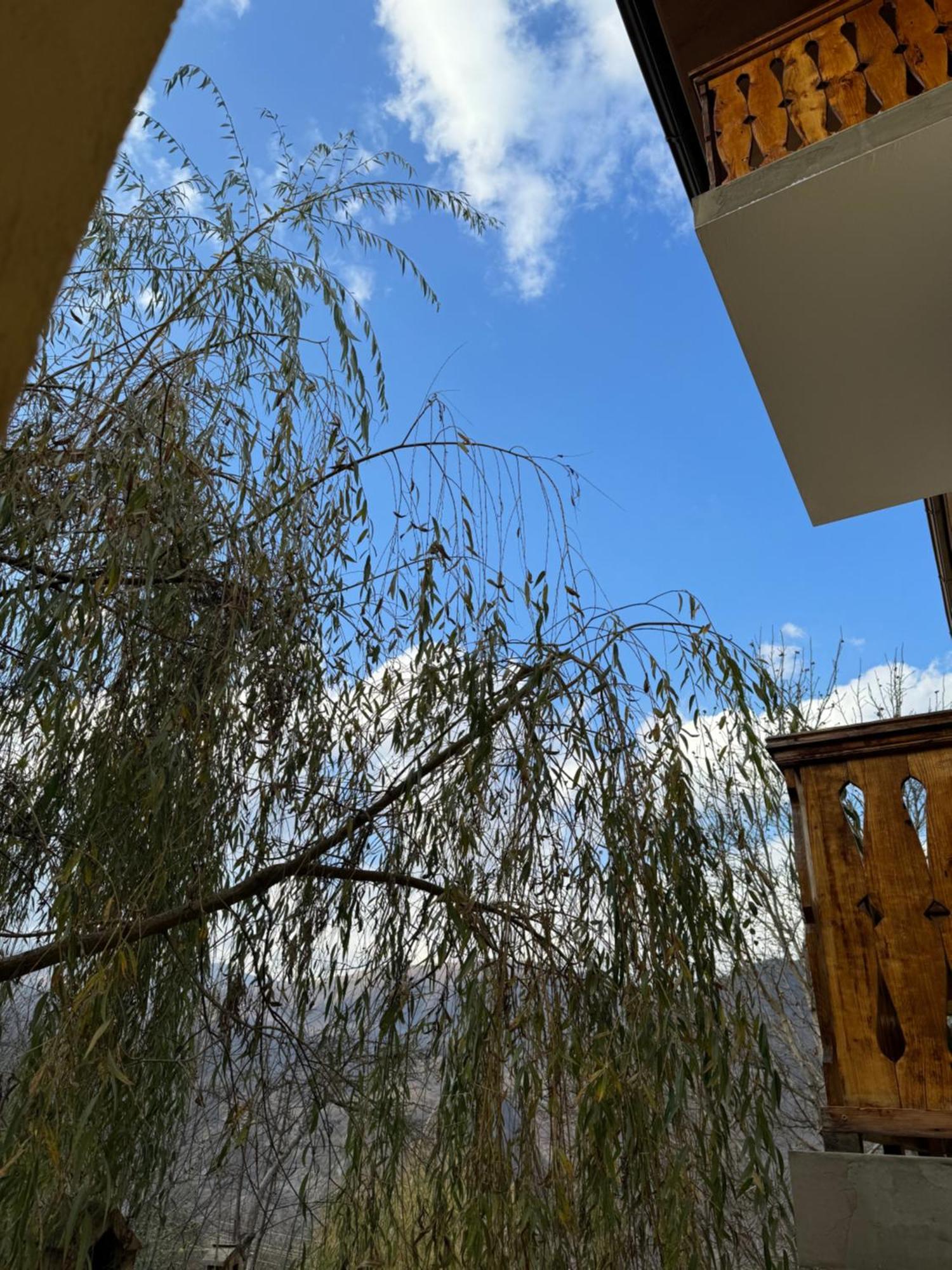 Verin Tun Dilijan Exterior foto